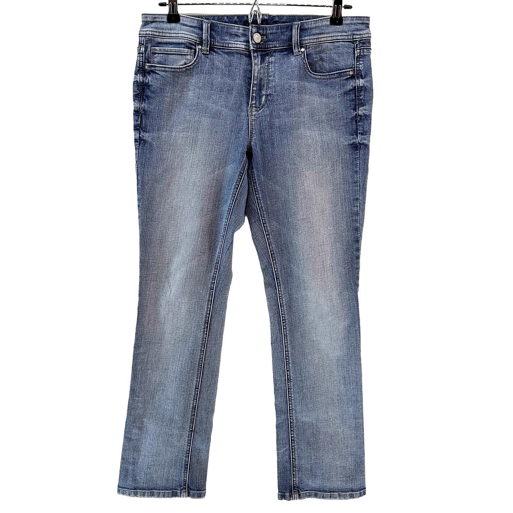 BLANC Women's Mid-rise Bootcut Jeans • 6 •‎ light wash blue
